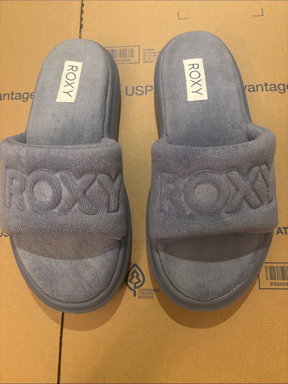 Roxy Kids Plush Slide Sandals in Gray